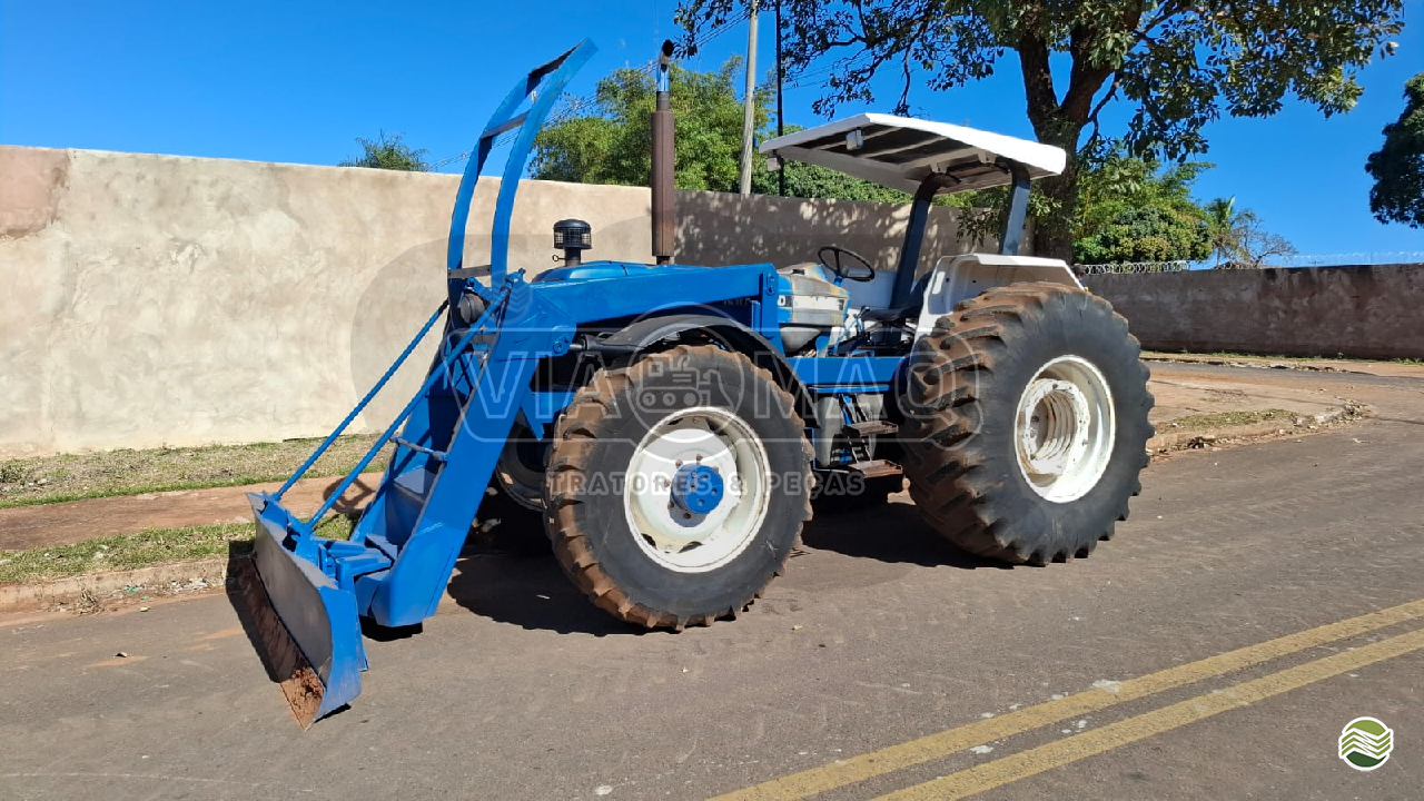 TRATOR NEW HOLLAND NEW 7630 Tração 4x4 Viamaq Tratores e Peças CAMPO GRANDE MATO GROSSO DO SUL MS